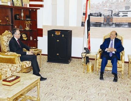 رئيس الجمهورية لدى استقباله السفير الاسترالي أمس